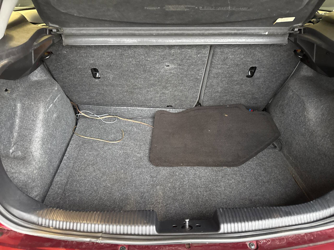 Used 2007 Ford Focus SES image 25