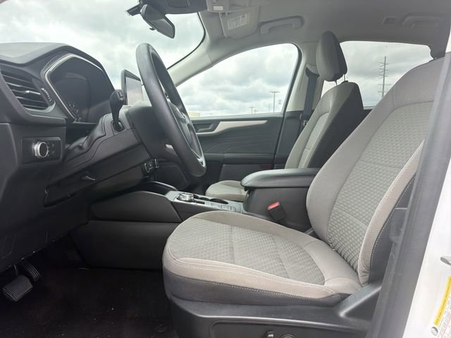 Used 2022 Ford Escape SE FWD image 9