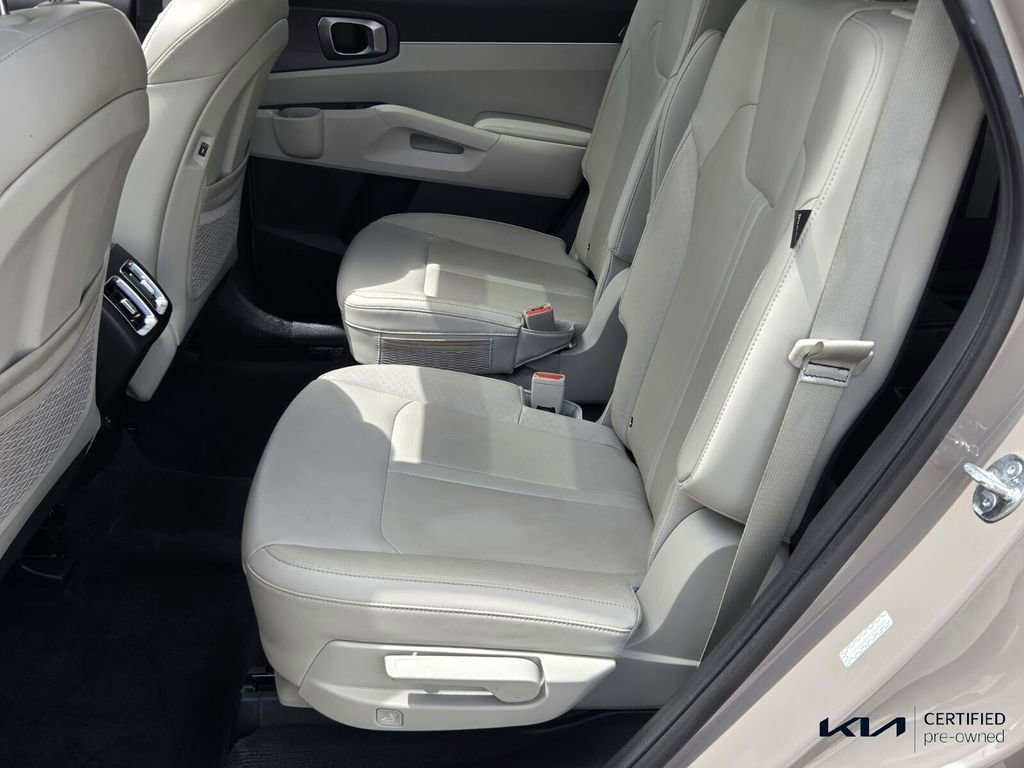 Certified 2025 Kia Sorento X-Line EX image 12
