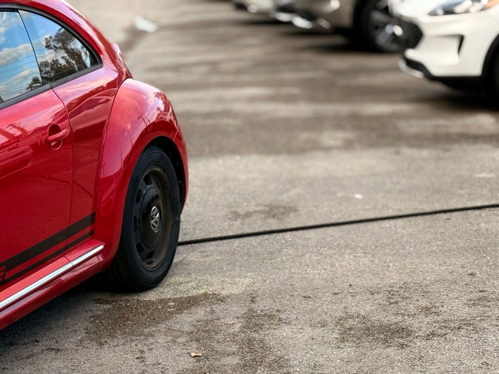 Used 2015 Volkswagen Beetle 1.8T image 2