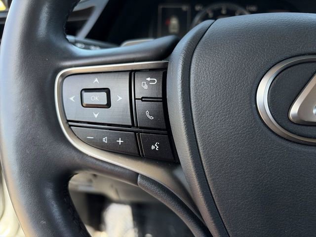 Used 2023 Lexus ES 350 w/ Premium Package image 22