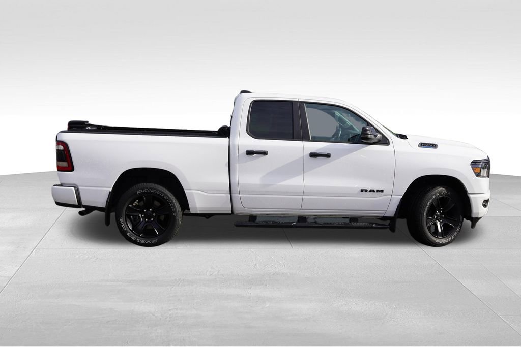 Used 2023 RAM 1500 Big Horn AWD/4WD image 3