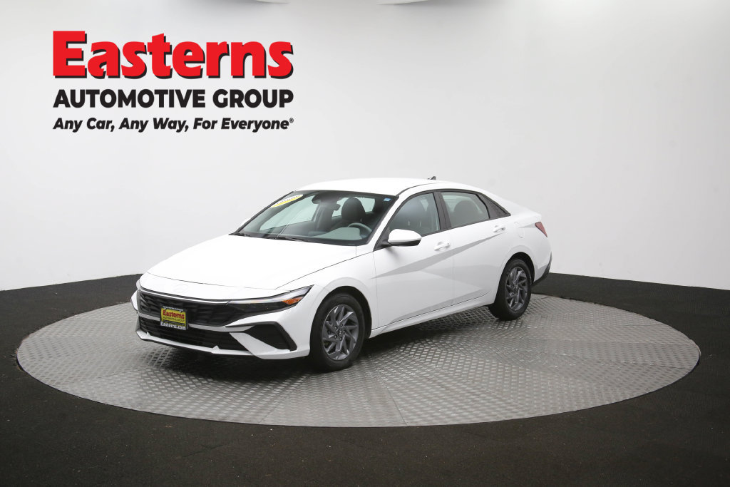 Used 2026 Hyundai Elantra Hybrid FWD image 57