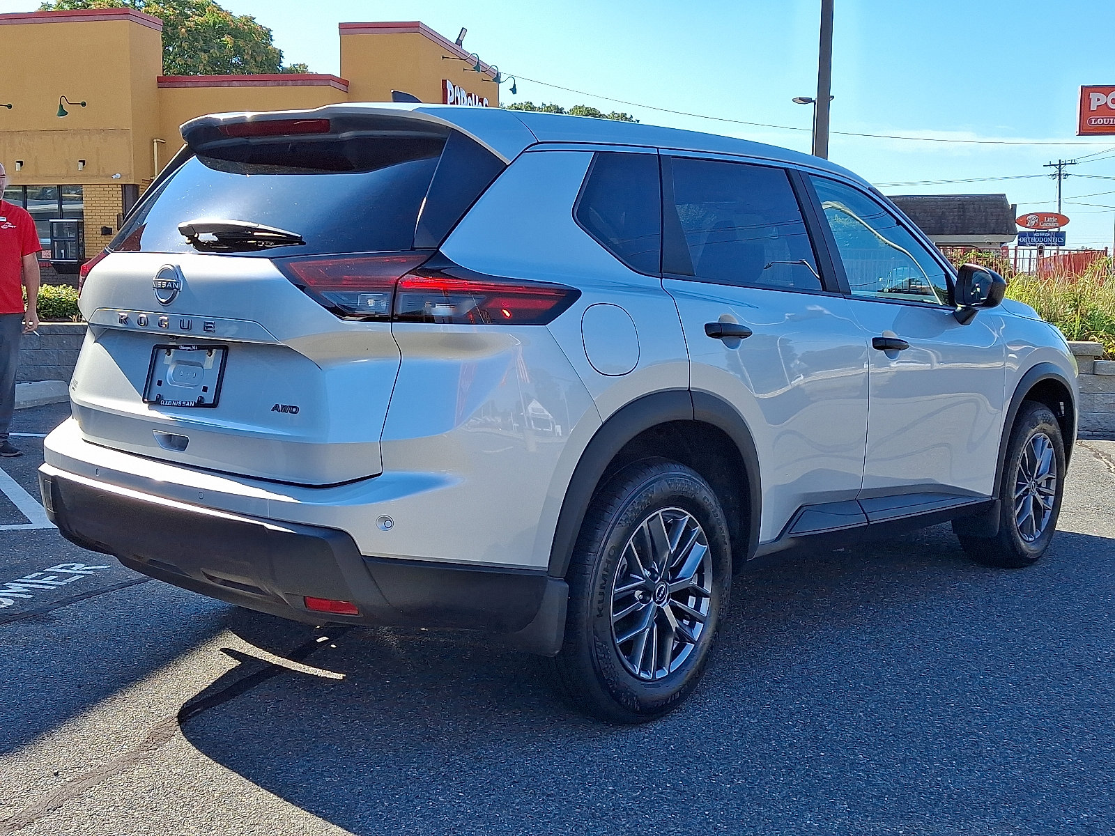 Certified 2025 Nissan Rogue S image 6