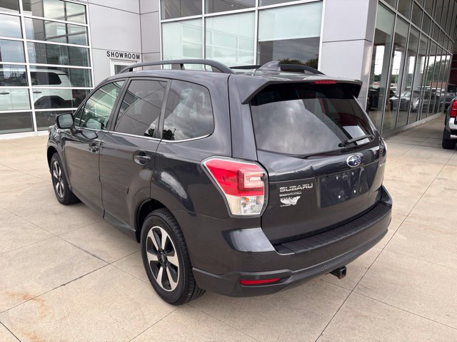 Used 2018 Subaru Forester 2.5i Limited AWD/4WD image 5