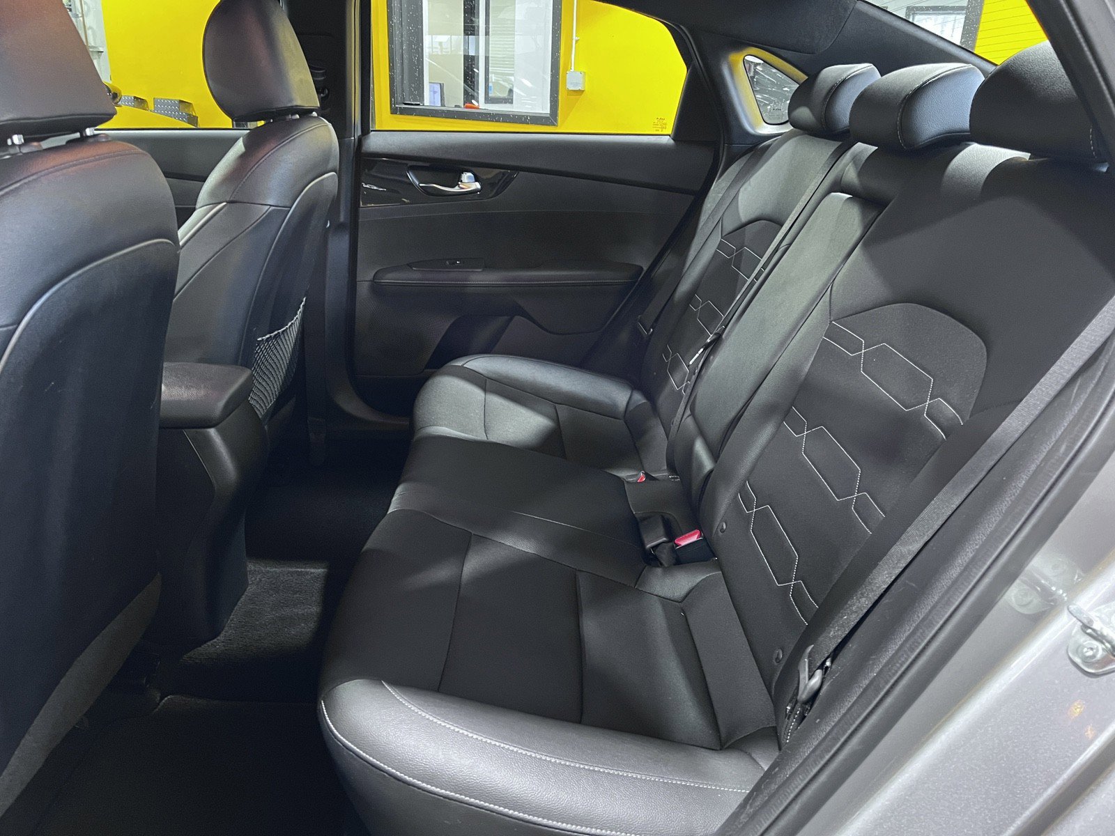 Used 2024 Kia Forte GT-Line image 19