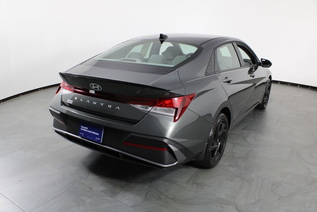Certified 2026 Hyundai Elantra Sport image 16