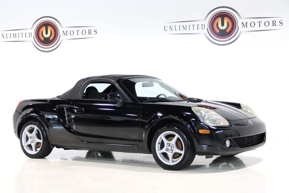Used 2004 Toyota MR2 RWD image 6