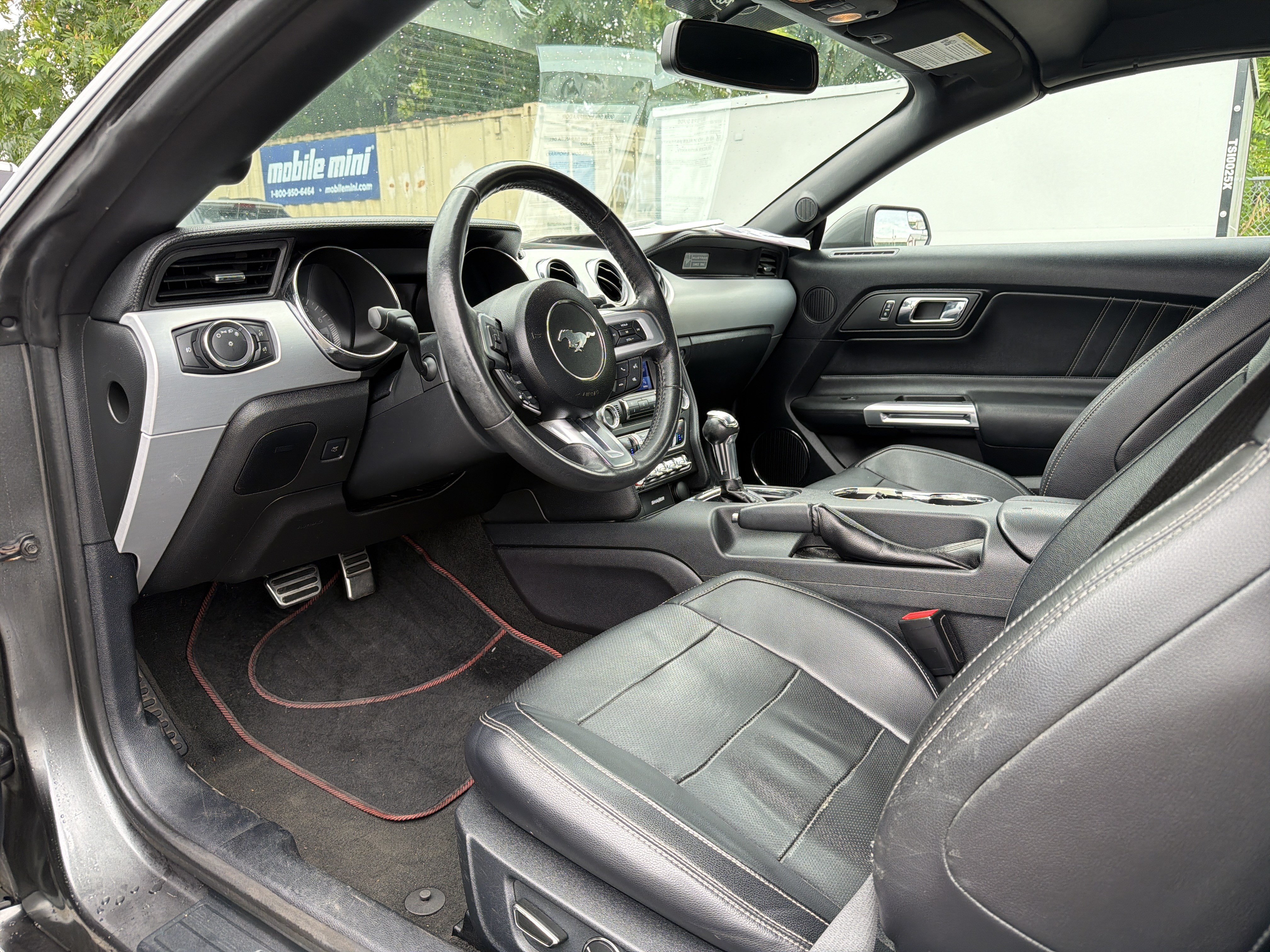 Used 2016 Ford Mustang Premium RWD image 7