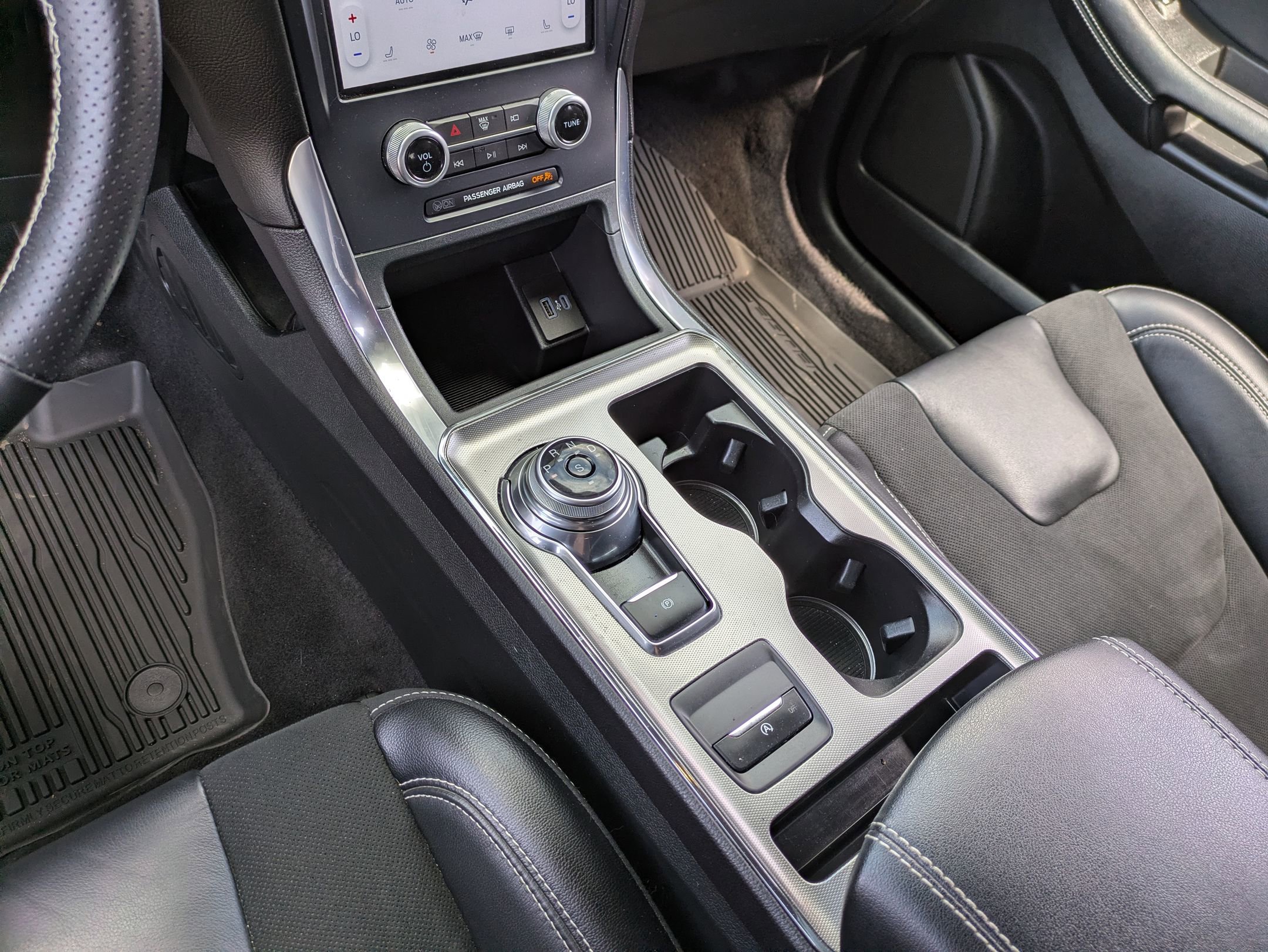 Used 2023 Ford Edge ST AWD/4WD image 13