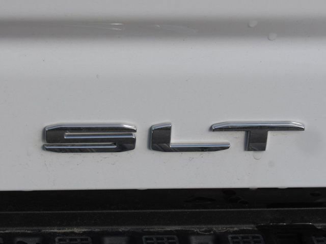Used 2025 GMC Sierra 2500 SLT w/ SLT Premium Package AWD/4WD image 12