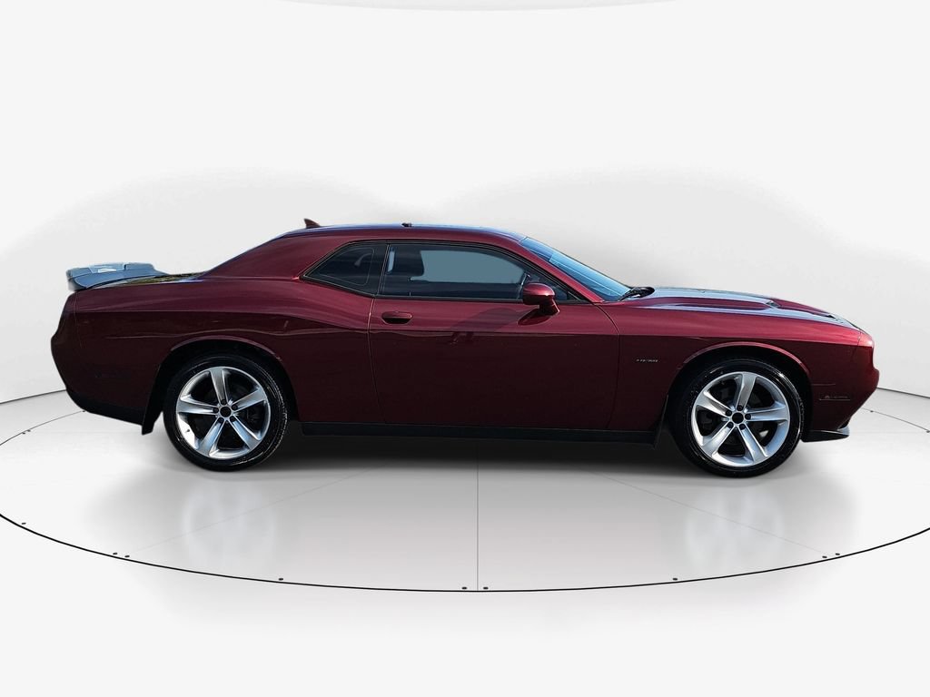 Used 2018 Dodge Challenger R/T w/ Blacktop Package RWD image 5