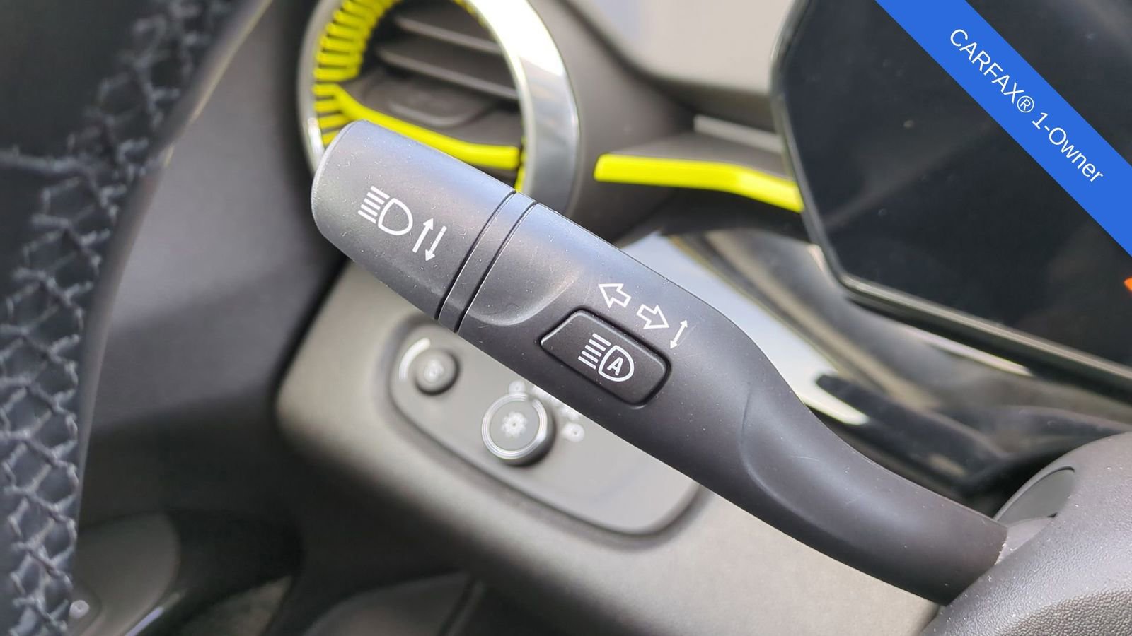 Used 2024 Chevrolet Trax ACTIV w/ Driver Confidence Package image 28