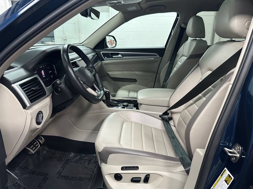 Used 2021 Volkswagen Atlas SEL Premium AWD/4WD image 18