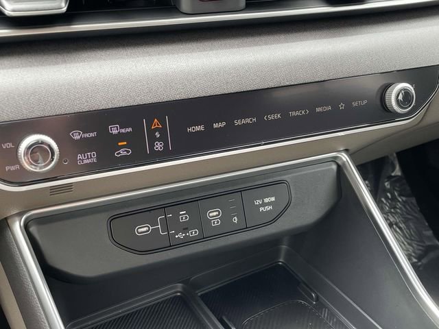 Certified 2026 Kia Carnival EX image 37