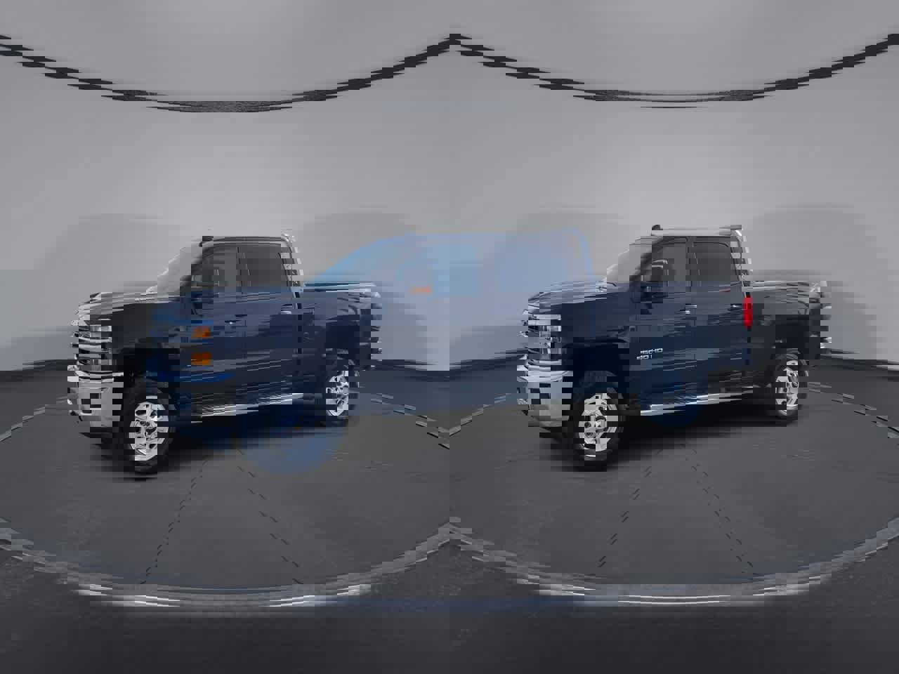 Used 2019 Chevrolet Silverado 2500 LT w/ LT Convenience Package image 3