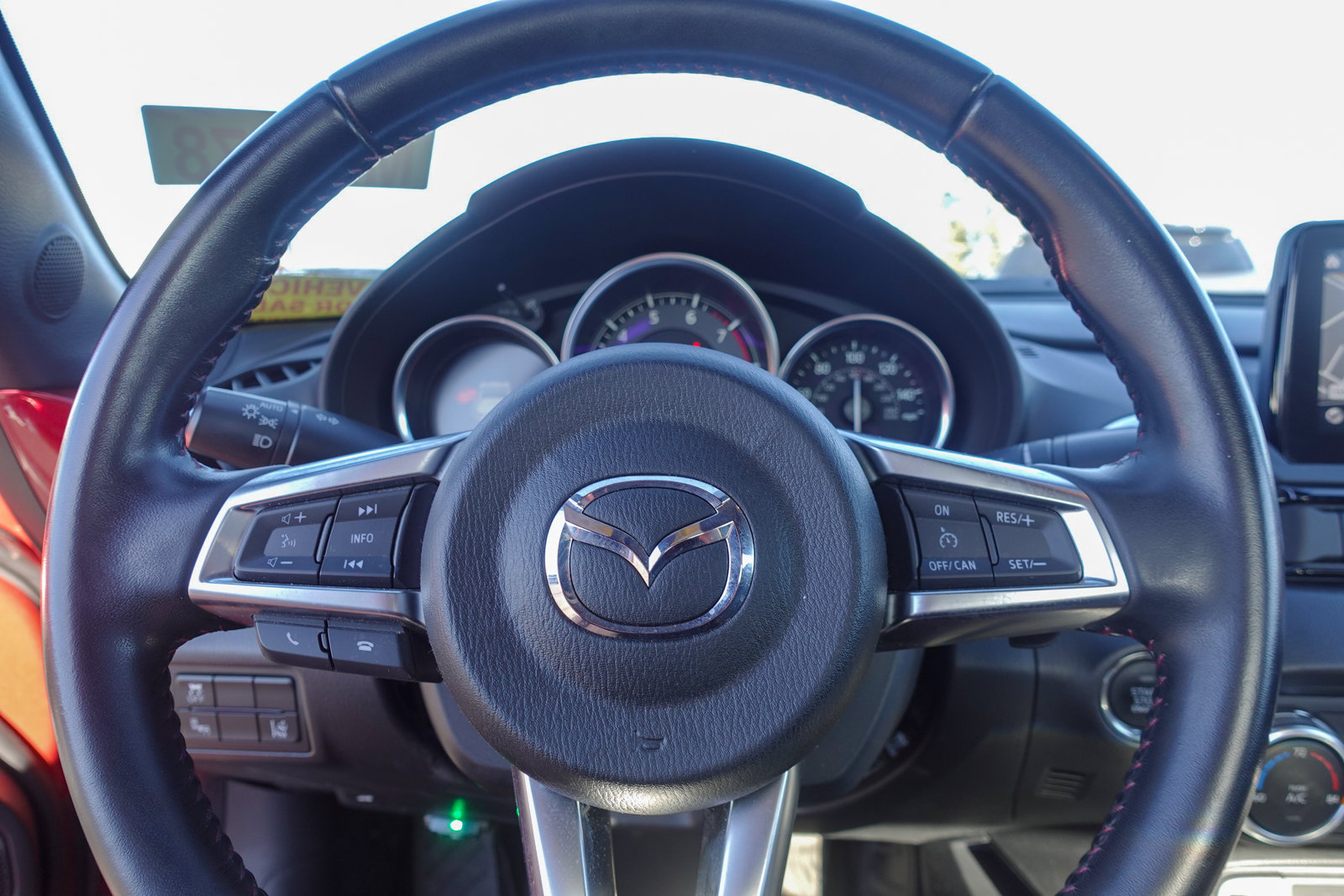 Used 2018 MAZDA MX-5 Miata RF Grand Touring RWD image 16