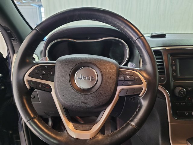 Used 2017 Jeep Grand Cherokee Laredo w/ Trailer Tow Group IV image 30