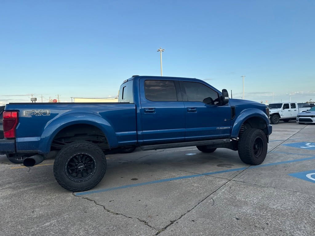 Used 2022 Ford F250 Lariat w/ Black Appearance Package AWD/4WD image 18