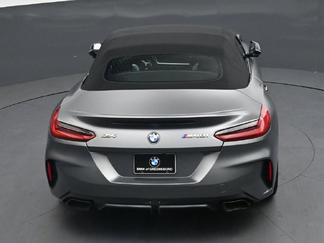 Used 2021 BMW Z4 M40i w/ Executive Package RWD image 25