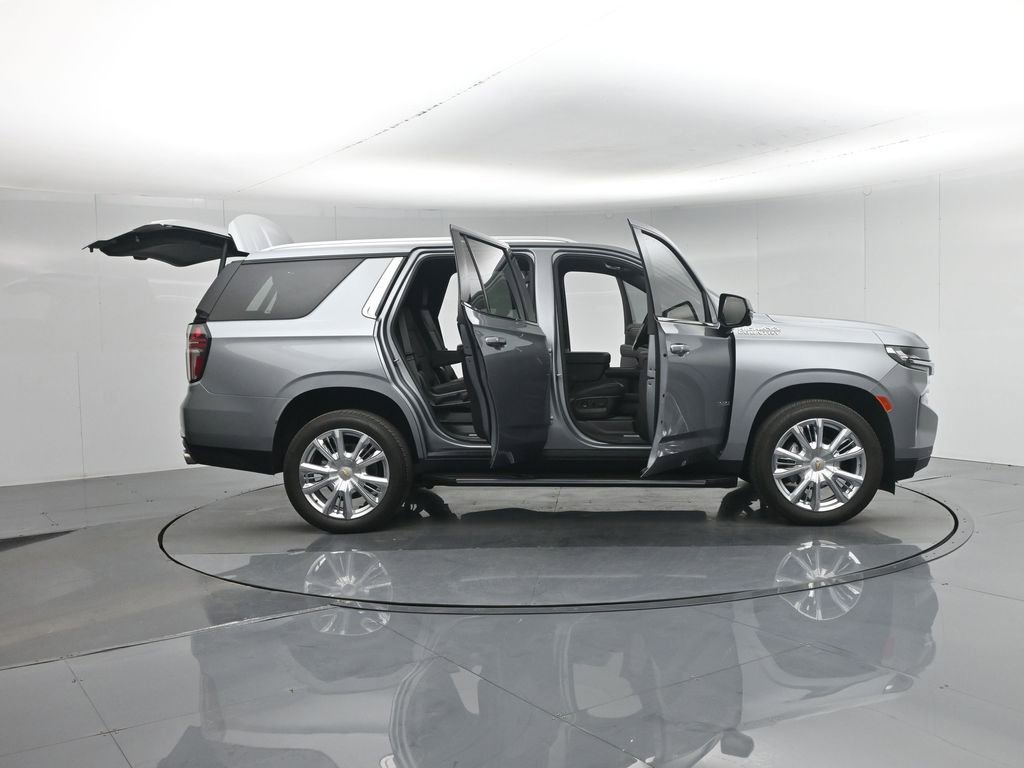 Used 2023 Chevrolet Tahoe High Country image 4