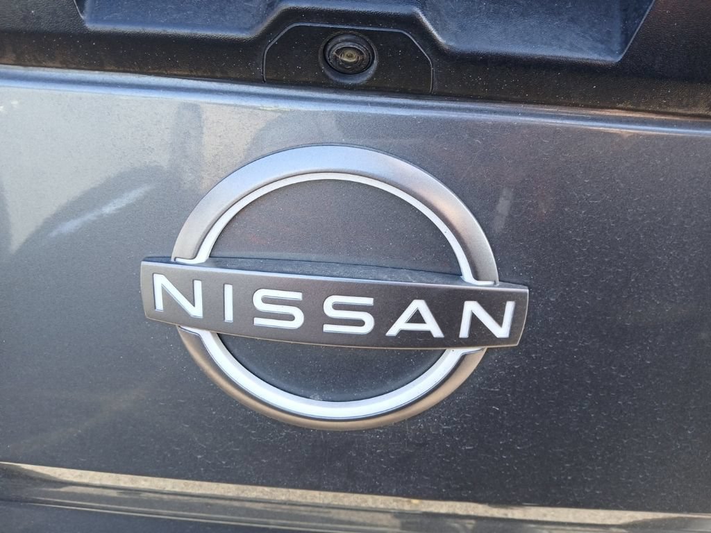 Used 2022 Nissan Frontier S w/ Technology Package RWD image 3