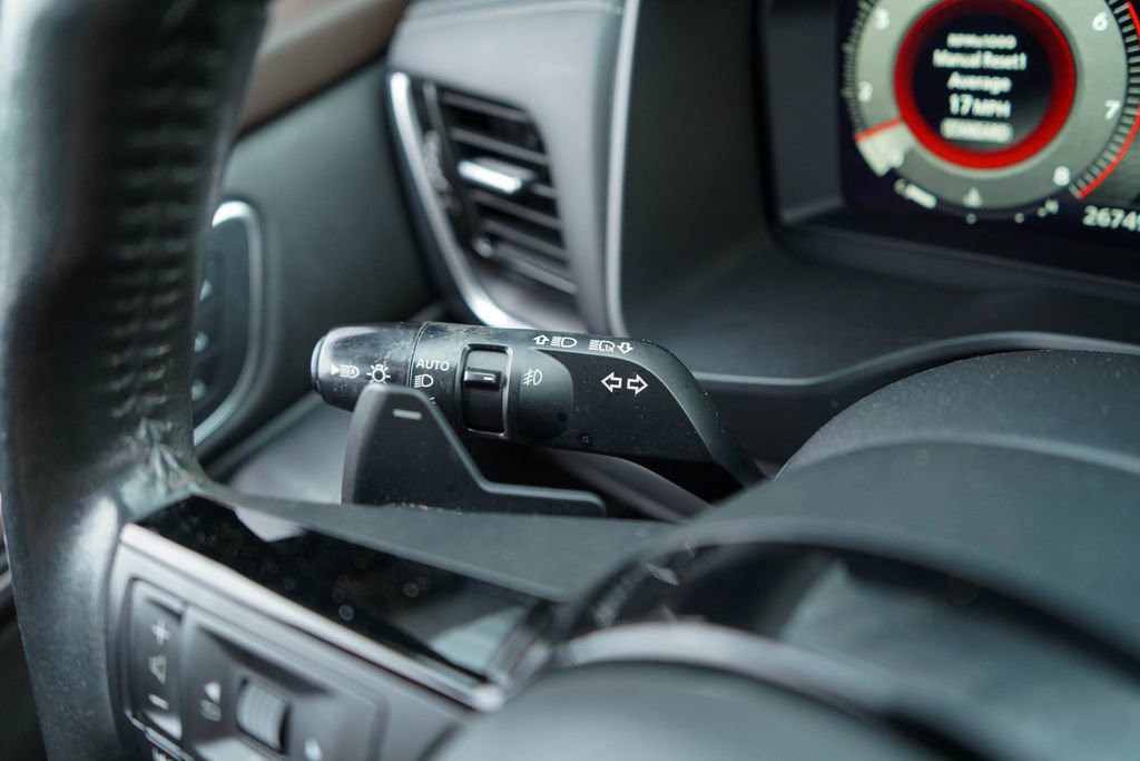 Used 2021 Nissan Rogue Platinum FWD image 32