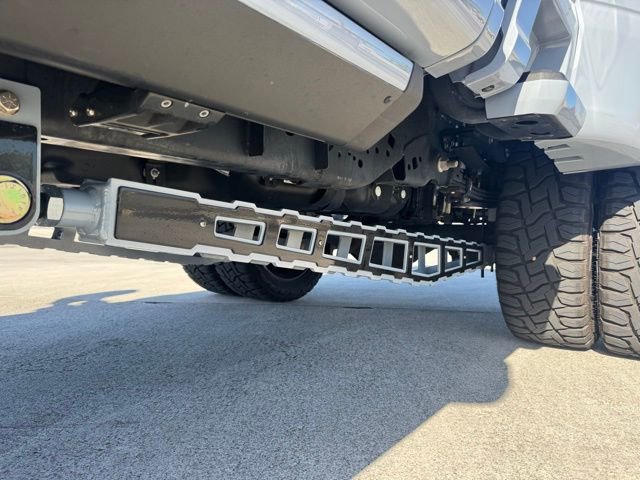 Used 2024 Ford F450 Limited w/ FX4 Off-Road Package image 36