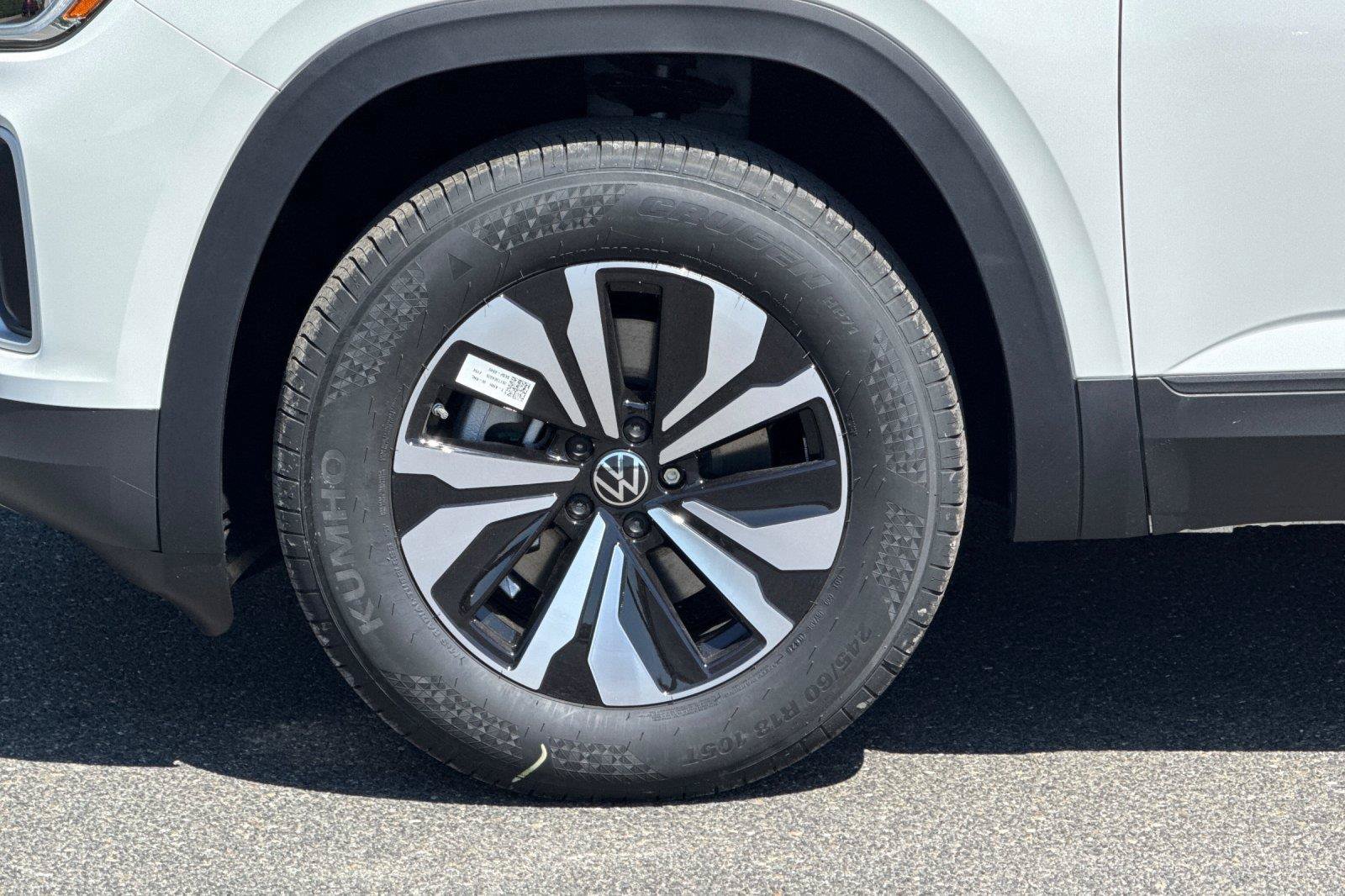 New 2026 Volkswagen Atlas SE FWD image 25