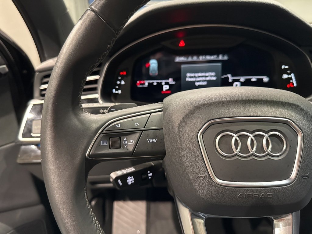 Used 2025 Audi Q7 3.0T Premium Plus image 34