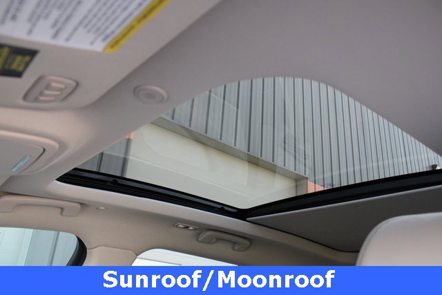 Used 2020 Lincoln Corsair Reserve image 5