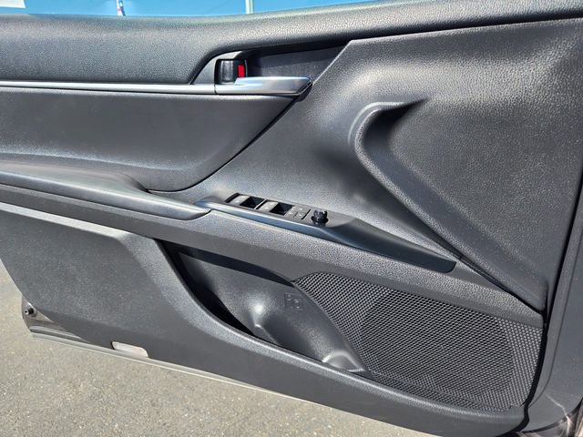Used 2019 Toyota Camry SE image 17