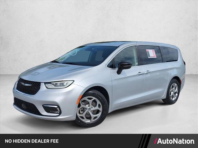 Used 2024 Chrysler Pacifica Limited FWD video 1