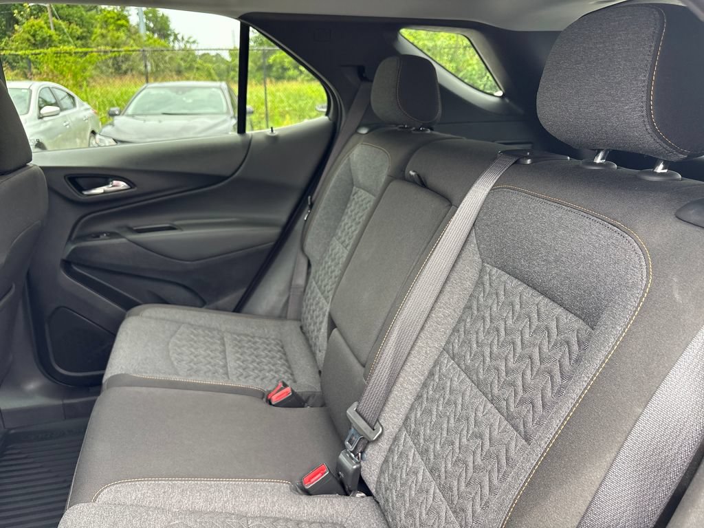 Used 2024 Chevrolet Equinox LT FWD image 17