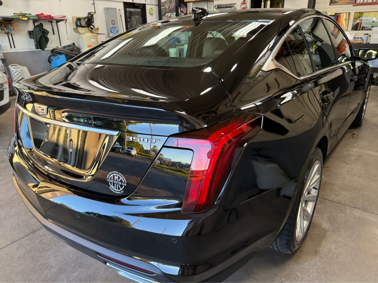 Used 2024 Cadillac CT5 Luxury w/ Sun And Sound Package AWD/4WD image 6