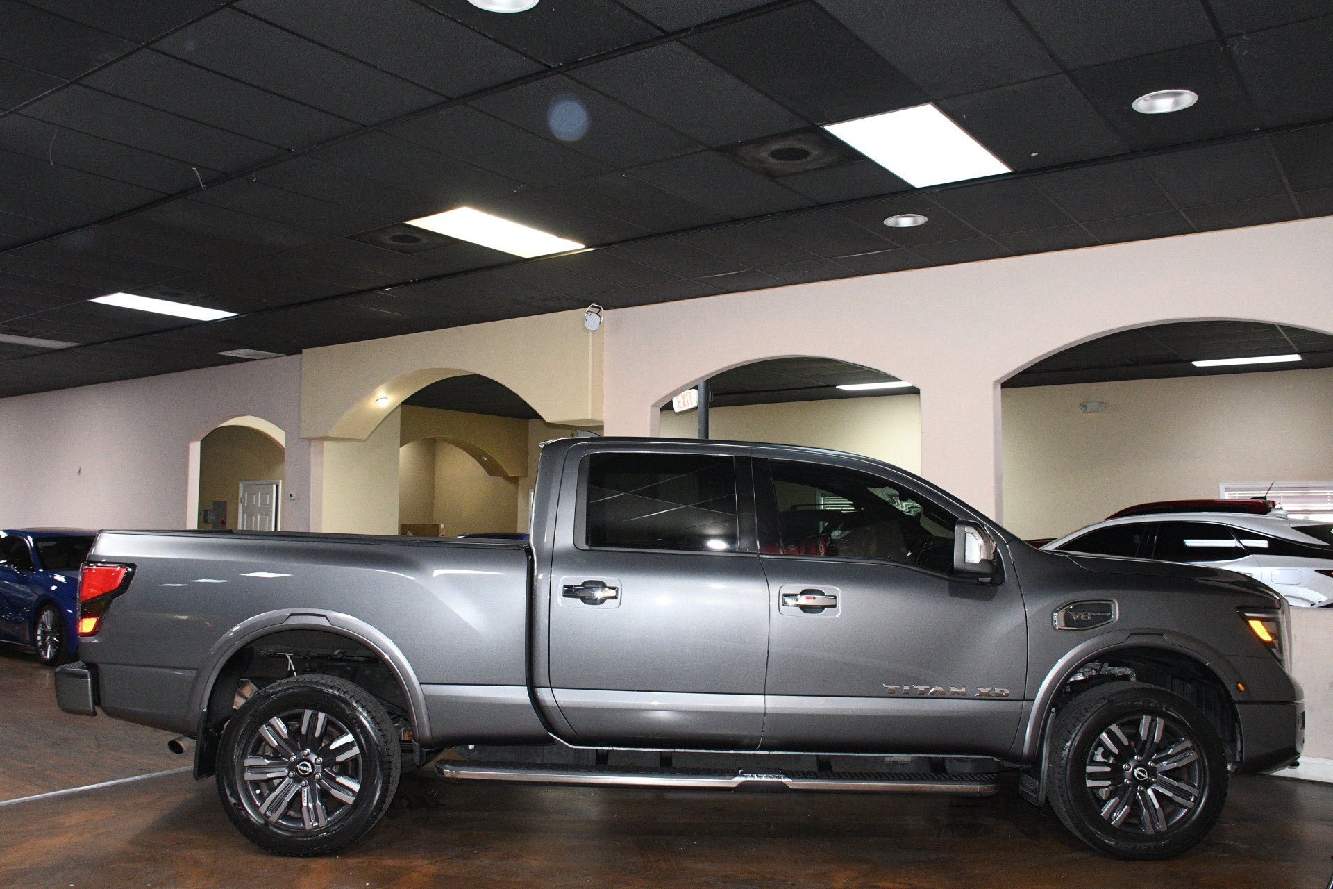 Used 2023 Nissan Titan Platinum Reserve w/ Moonroof Package AWD/4WD image 52