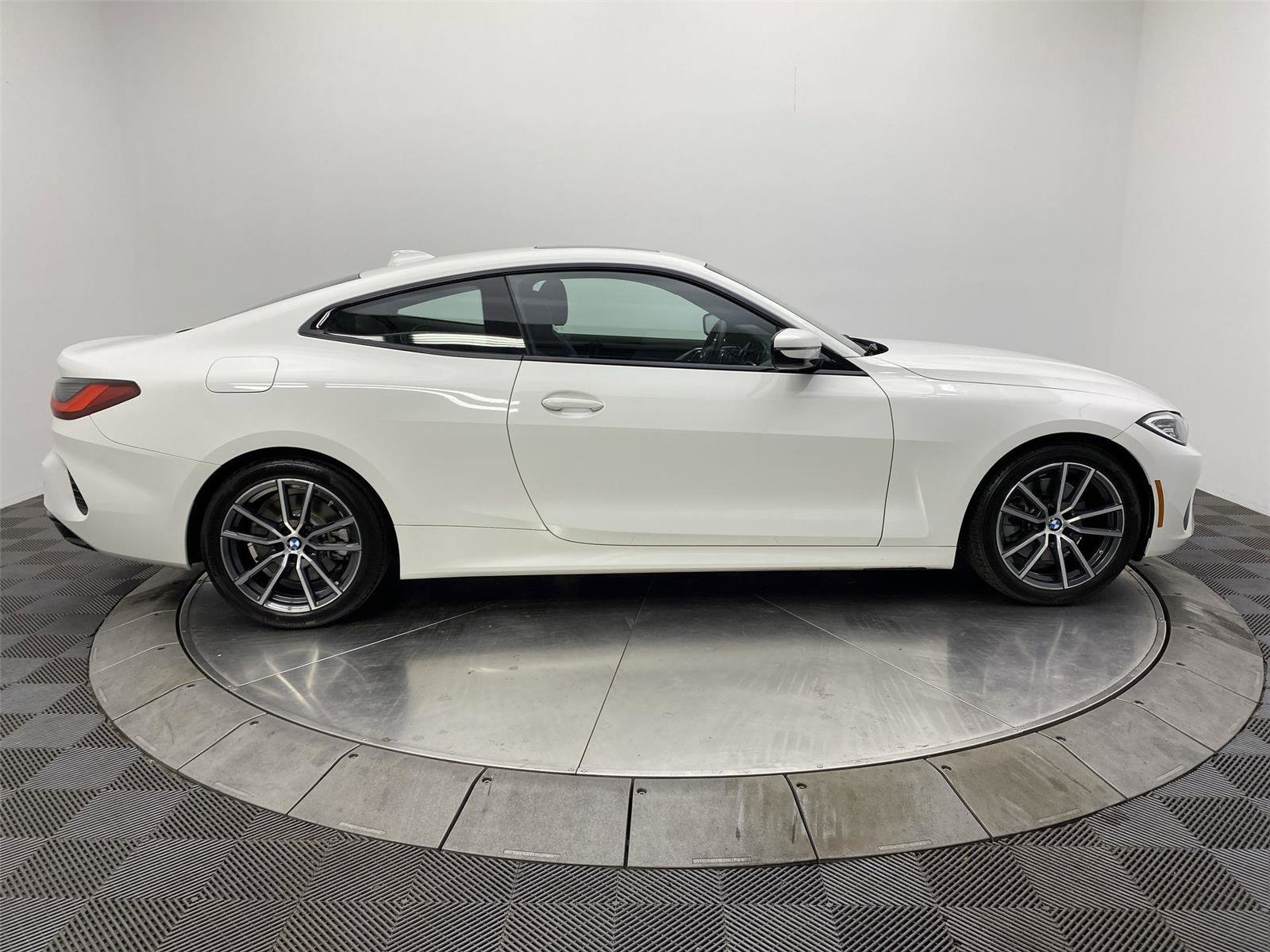 Used 2021 BMW 430i Coupe w/ Convenience Package (ZC2) image 17