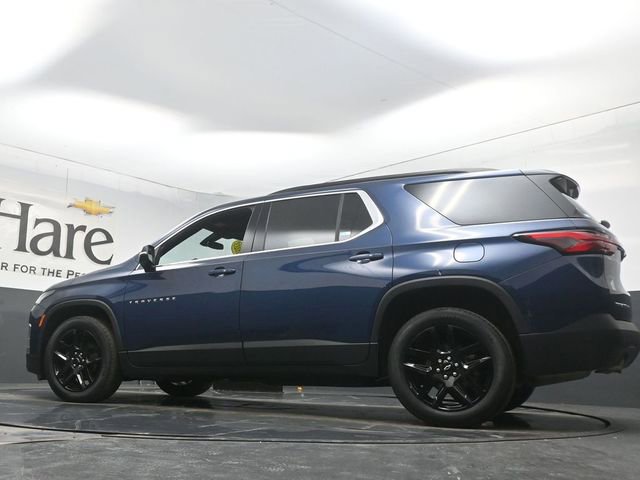 Used 2023 Chevrolet Traverse LT image 56