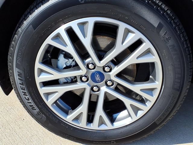 Used 2022 Ford Escape SEL w/ Technology Package AWD/4WD image 12