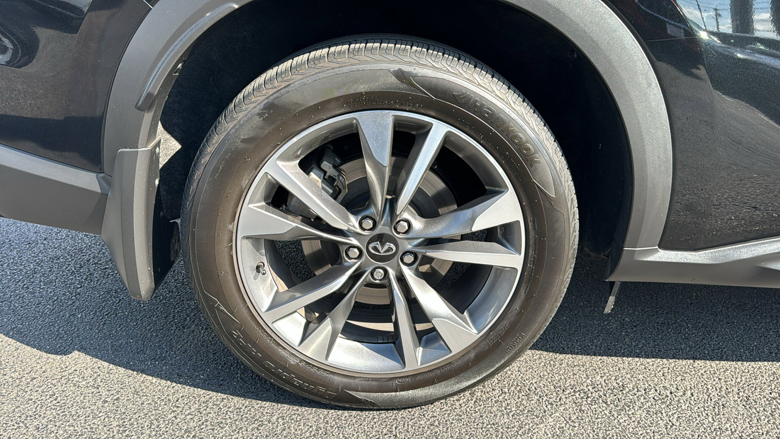 Used 2025 INFINITI QX60 Luxe w/ Vision Package image 10