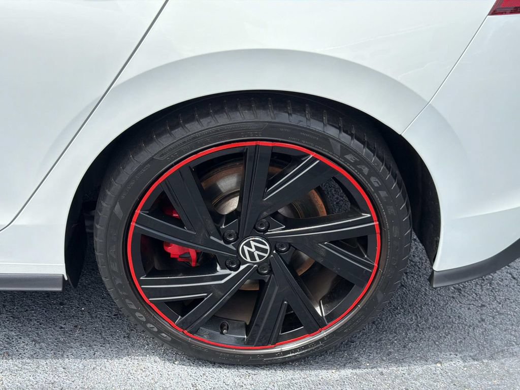 Used 2022 Volkswagen GTI SE w/ Black Wheel Package FWD image 11