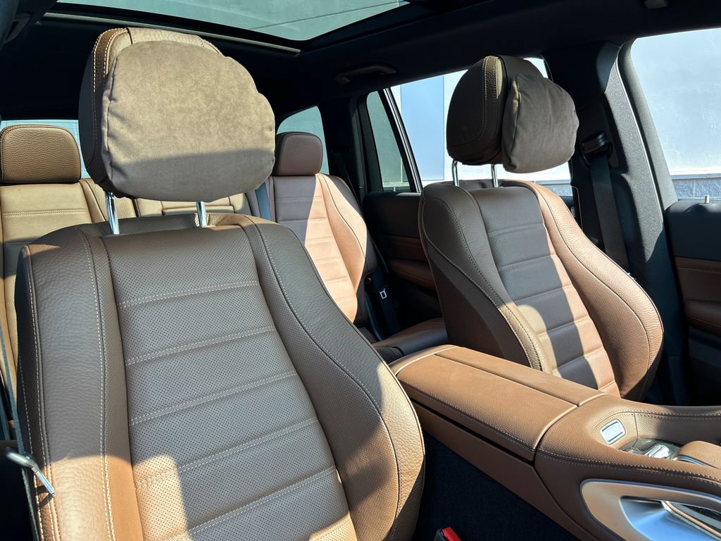 New 2026 Mercedes-Benz GLS 450 4MATIC image 29