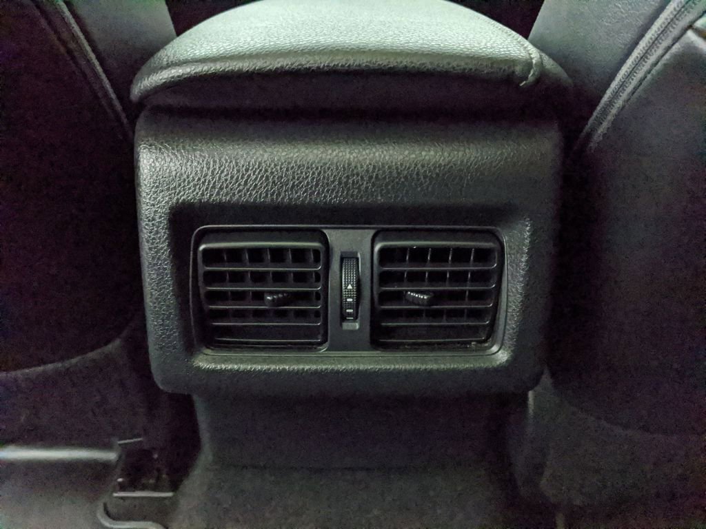 Used 2020 Toyota Camry XSE image 19