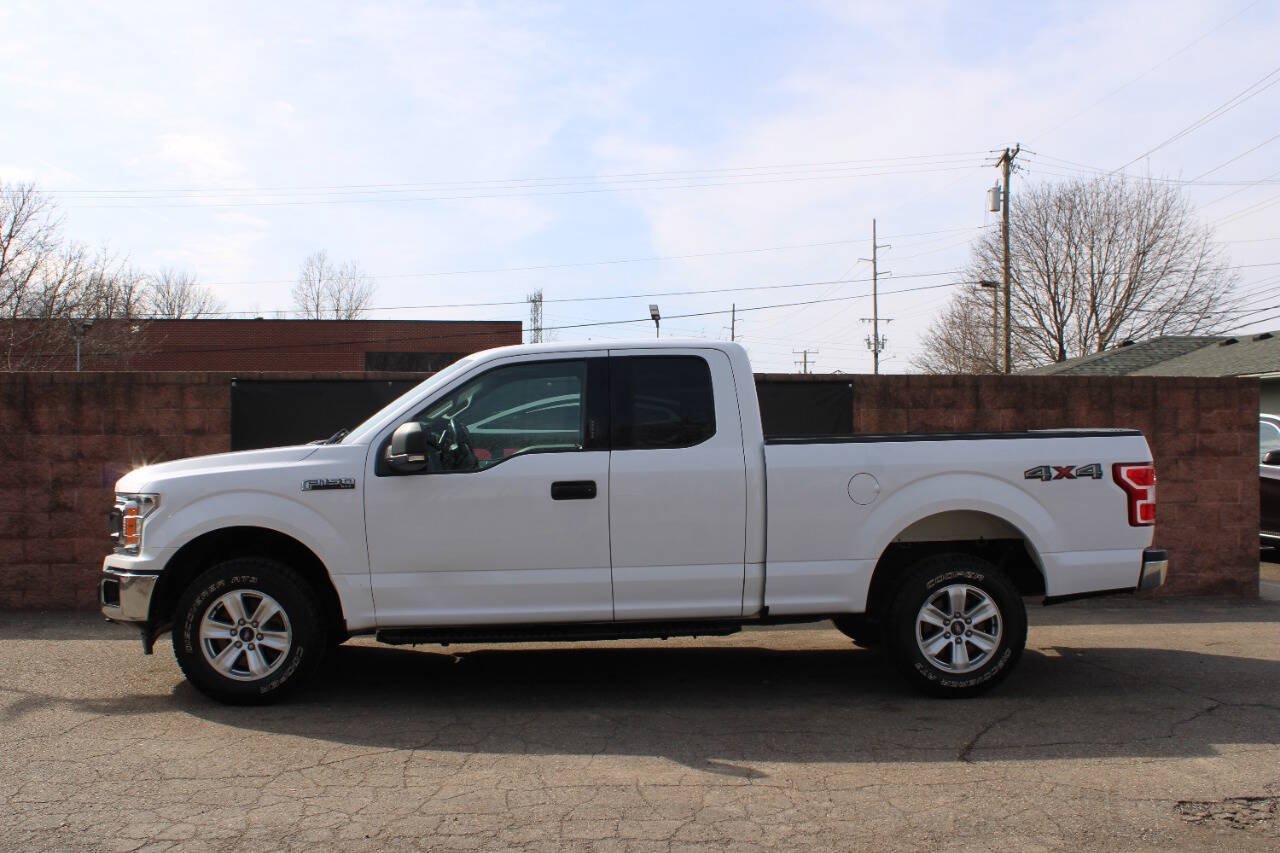 Used 2018 Ford F150 XLT w/ Equipment Group 301A Mid AWD/4WD image 2