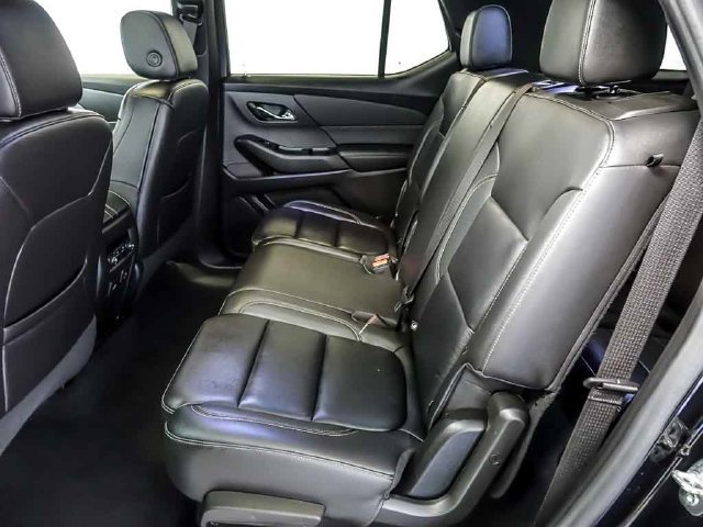 Certified 2023 Chevrolet Traverse LT w/ LT Premium Package AWD/4WD image 15