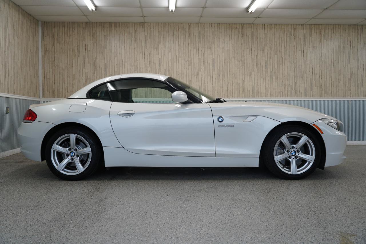 Used 2012 BMW Z4 sDrive28i RWD image 6