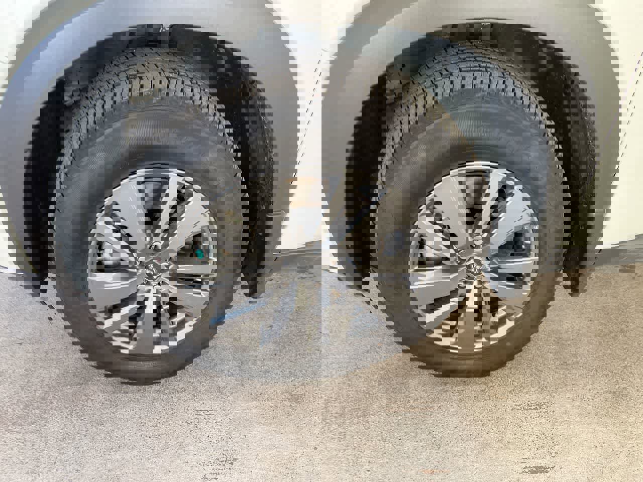 Used 2022 Nissan Pathfinder SV image 10