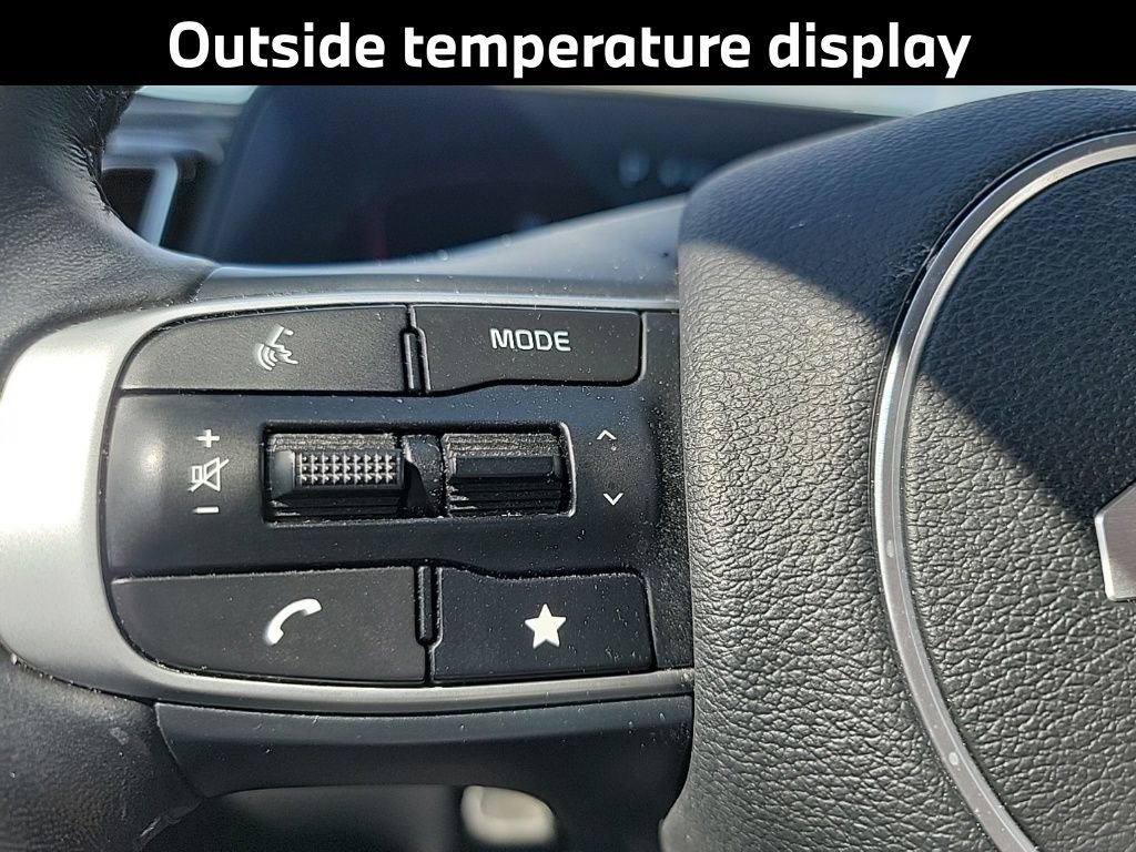 Used 2024 Kia Sportage EX image 20