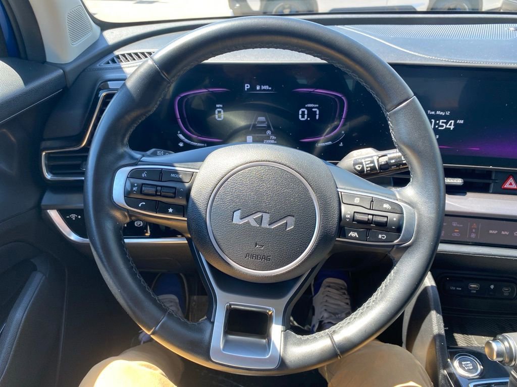 Used 2024 Kia Sportage EX AWD/4WD image 11