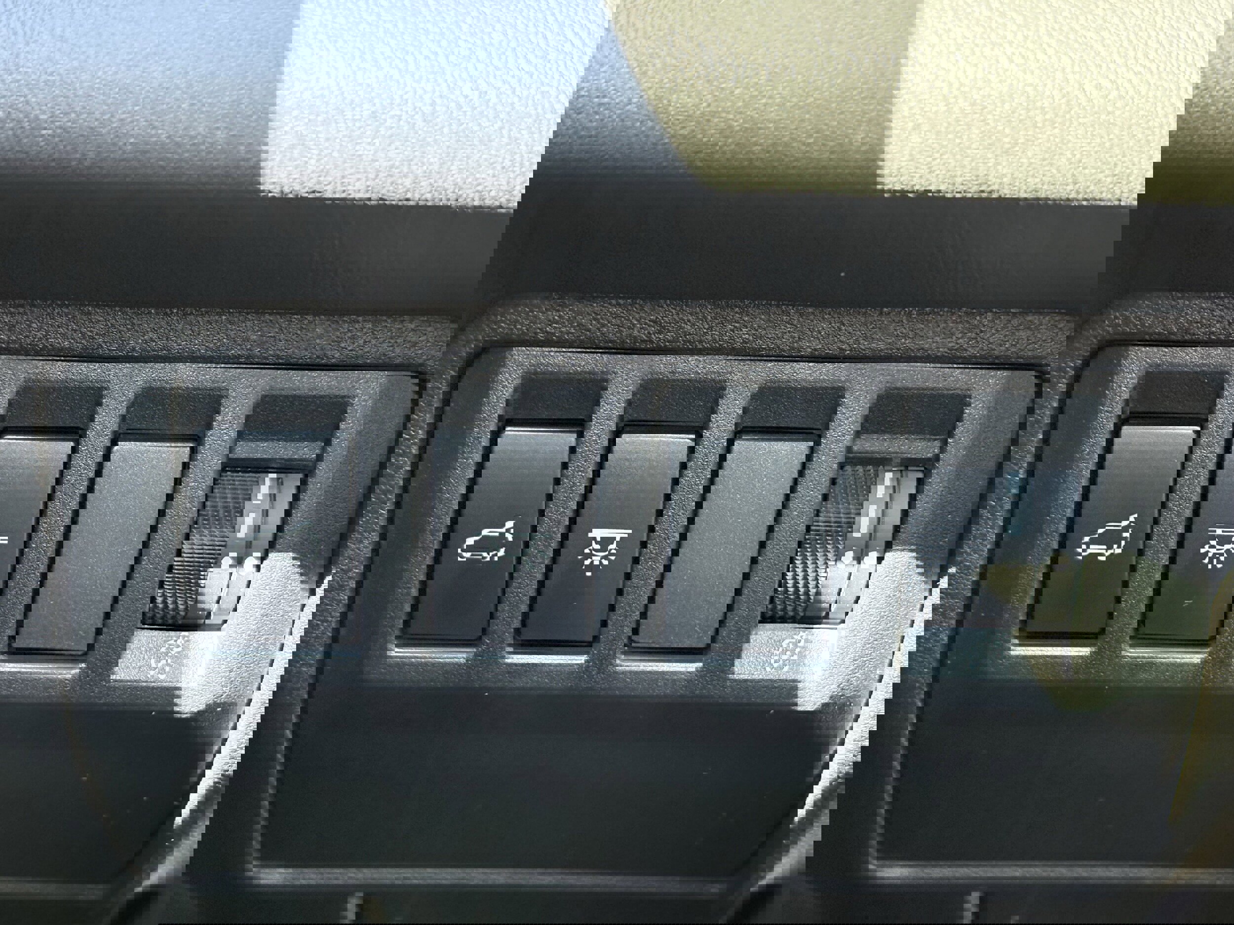 New 2026 Subaru Ascent Bronze Edition image 17